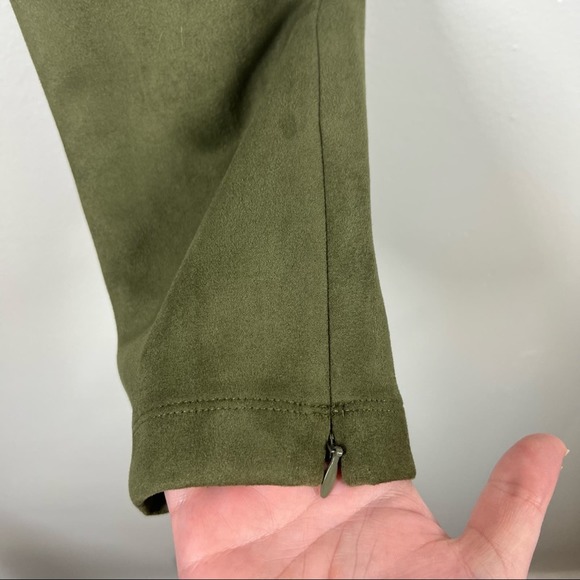 LOFT NWT Faux Suede Ankle Zip Leggings Trousers Olive Green Medium Preppy - Picture 7 of 8